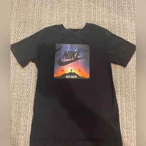 COPY - Nike Tee Excellent Condition Size M Medium Boys Kids 8-10